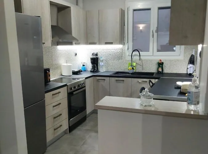 Felou's House 1 Апартаменты Эрмуполис