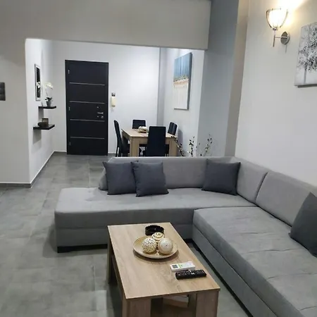 Felou's House 1 Apartment