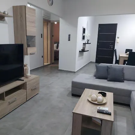 Felou's House 1 Apartment *
